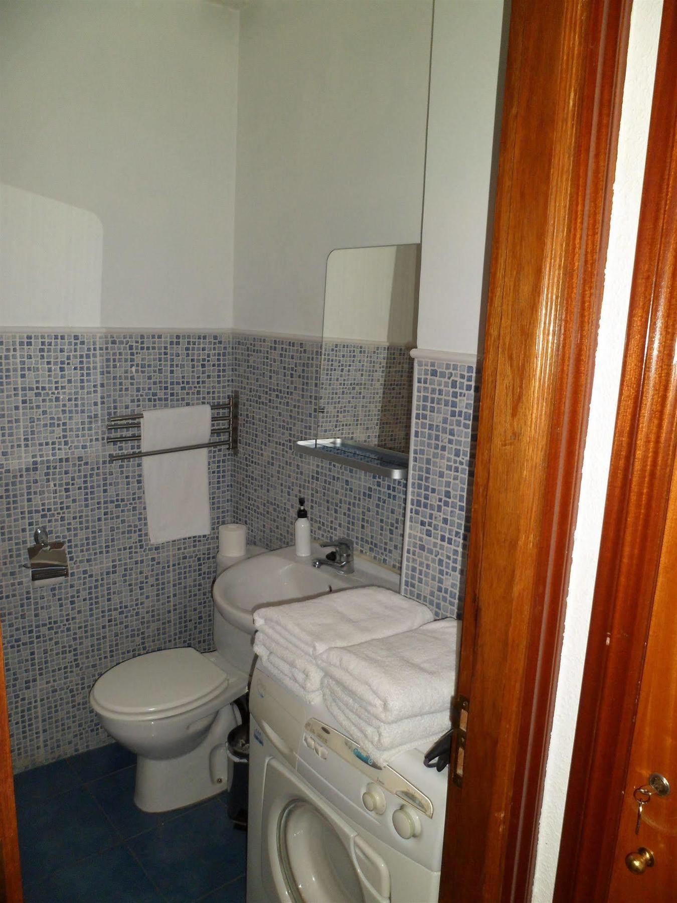 Room Canalejas Madrid Kültér fotó